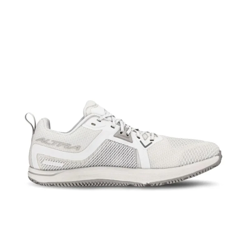 Luxury Fashion Discounts Altra Women's Solstice XT 3 - White