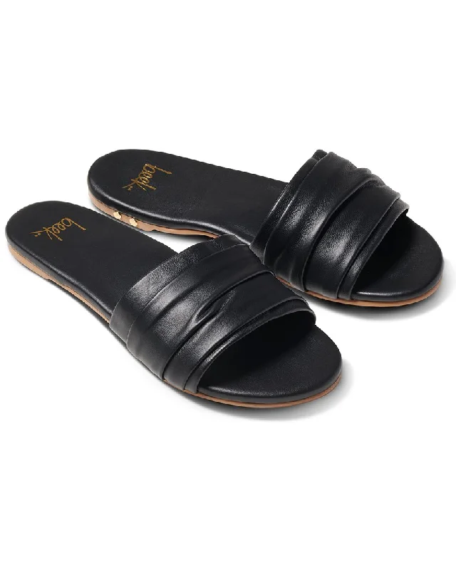 Stay Ahead In Style beek Songbird Leather Sandal