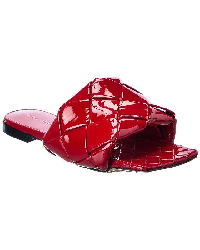 Luxury Fashion Discounts Bottega Veneta The Lido Intrecciato Patent Sandal