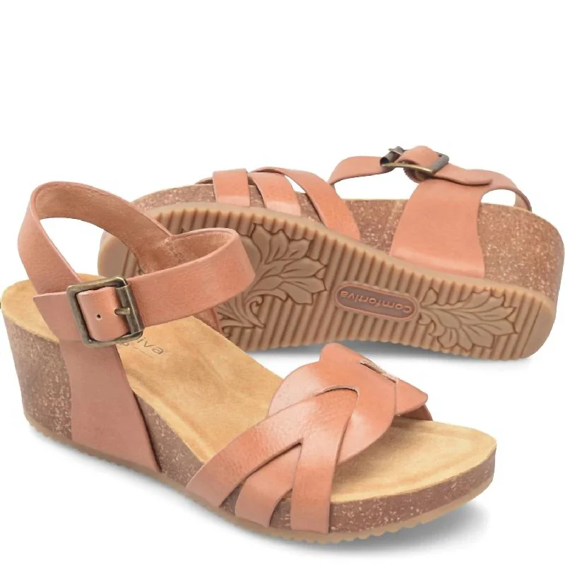 Adventure-Ready Footwear Sale Erena In Luggage