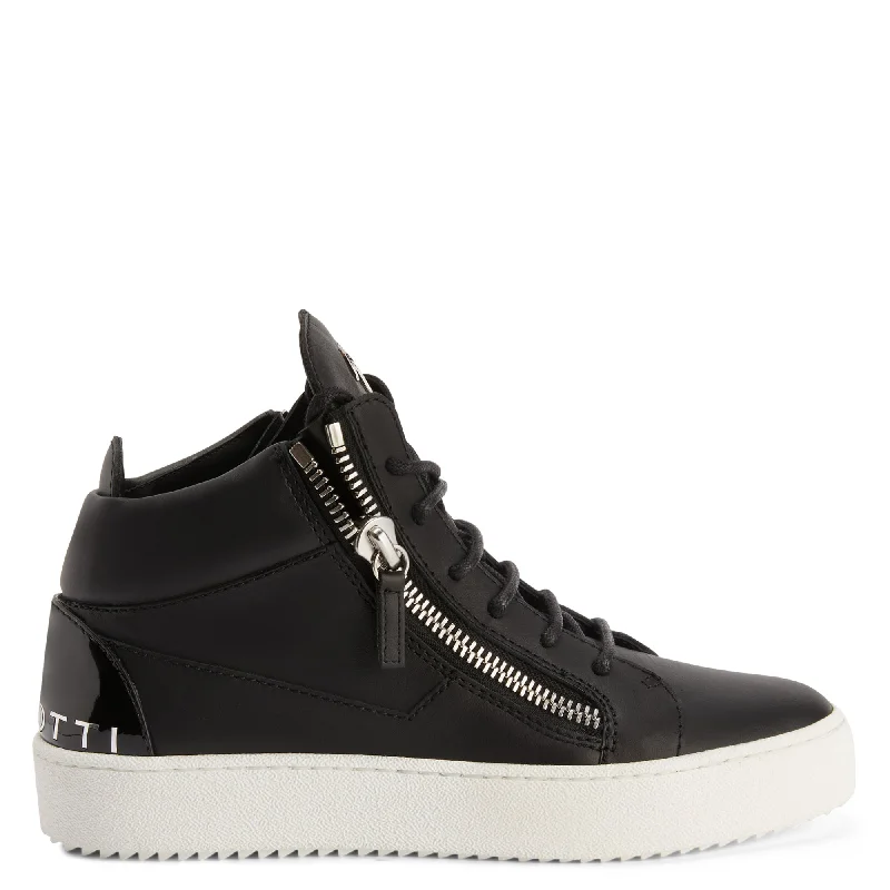 Season Sale Giuseppe Zanotti Kriss