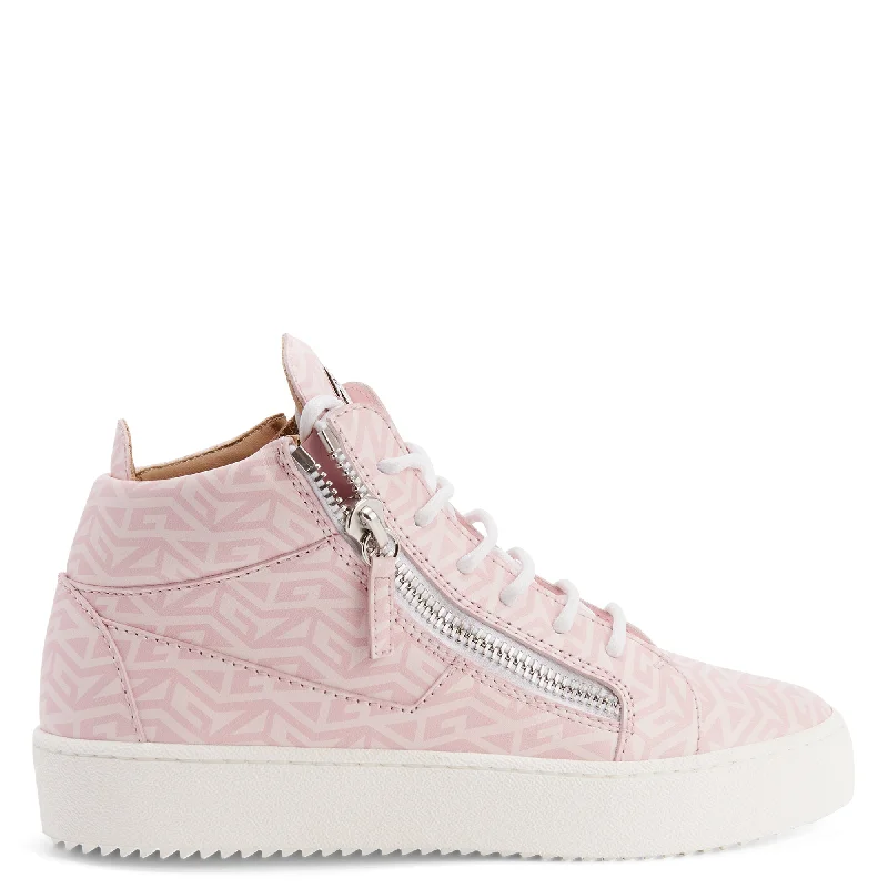 Cool Prices Giuseppe Zanotti Kriss Monogram