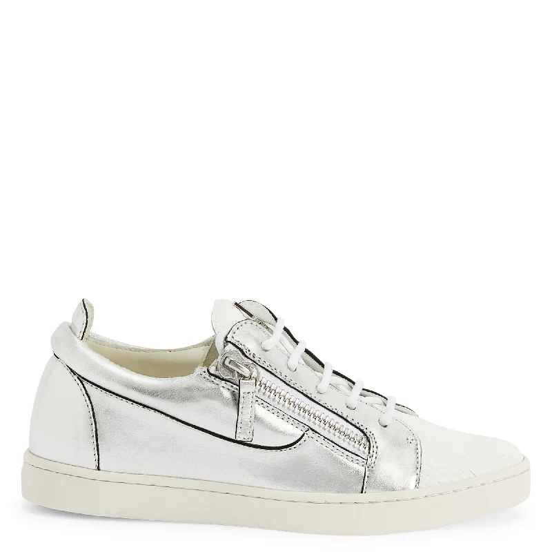 Durable Walking Shoes Sale Giuseppe Zanotti Nicki