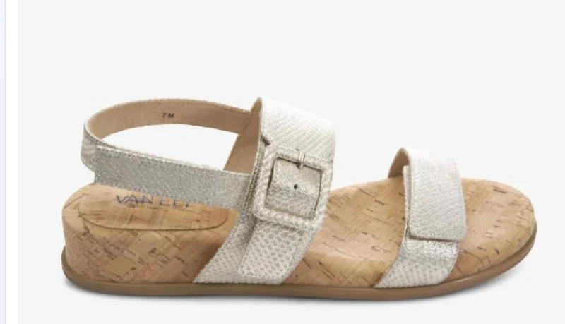 Casual Chic Nelly Sandal In Off White/silver