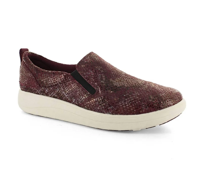 Must-Have Shoe Styles Women's Florida Shoes In Plum Snake