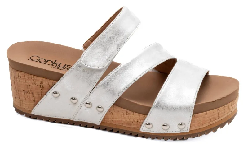 Comfortable Everyday Shoes Women's Voyage Sandal In Silver