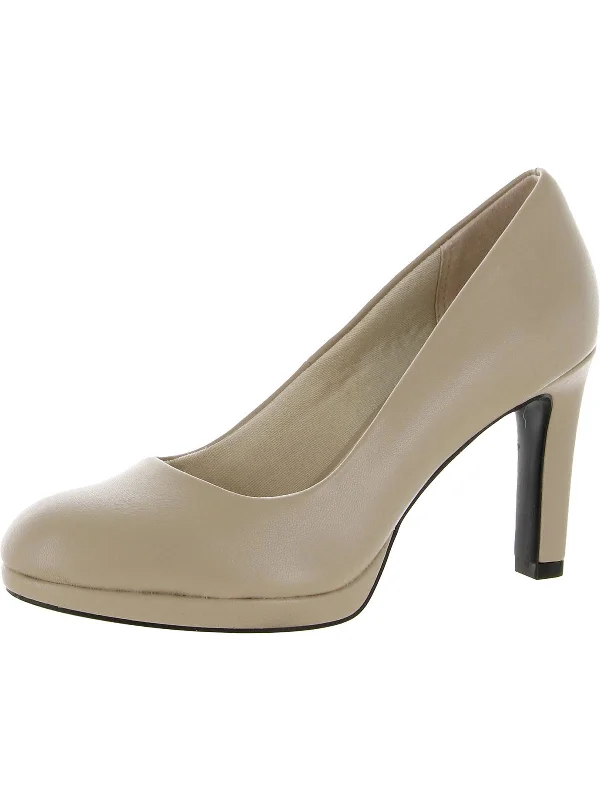 Chic Styles Julia Womens Faux Leather Heels Pumps
