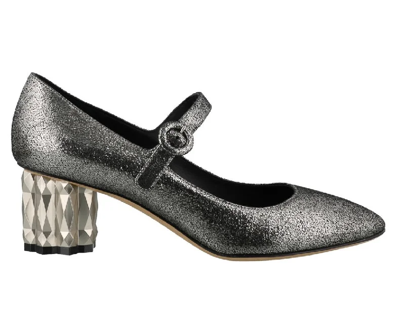 Must-Have Shoe Styles SALVATORE FERRAGAMO Ortensia Women's 718282 Silver Pumps