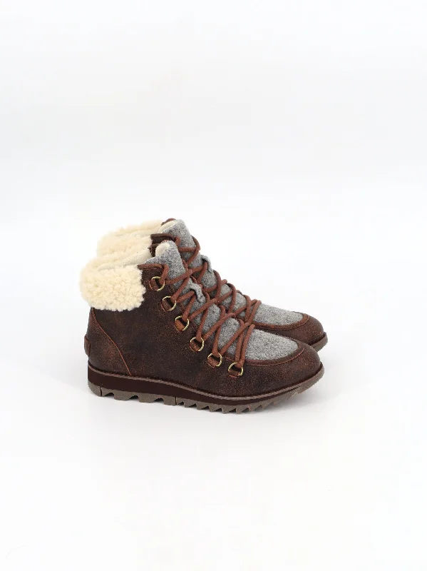 Chic & Cozy Collection Women's Faux Fur Leather Ankle Boots,Brown