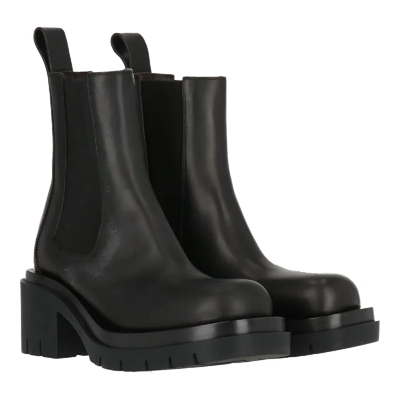 Lightweight Walking Shoes Offers Bottega Veneta Womens Black Boot