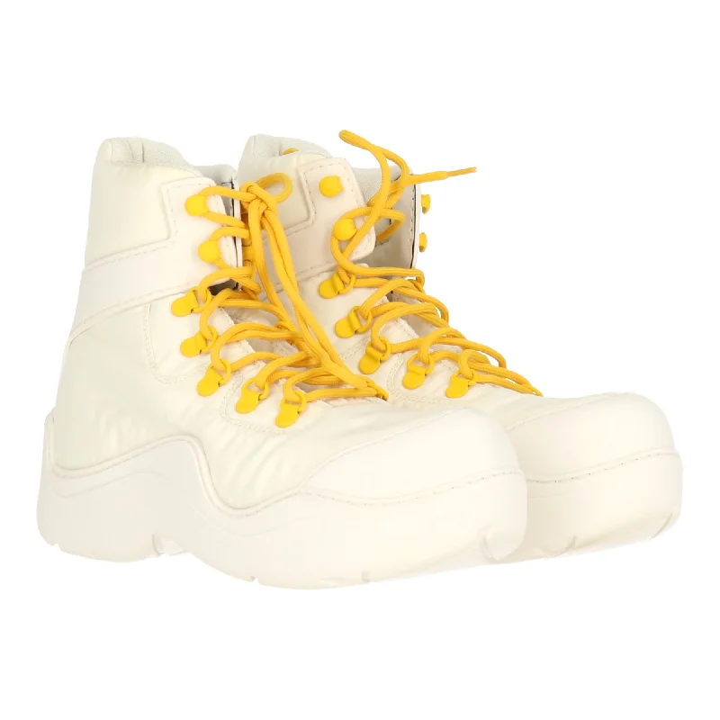 Casual Chic Deals Bottega Veneta Womens Cream Boot