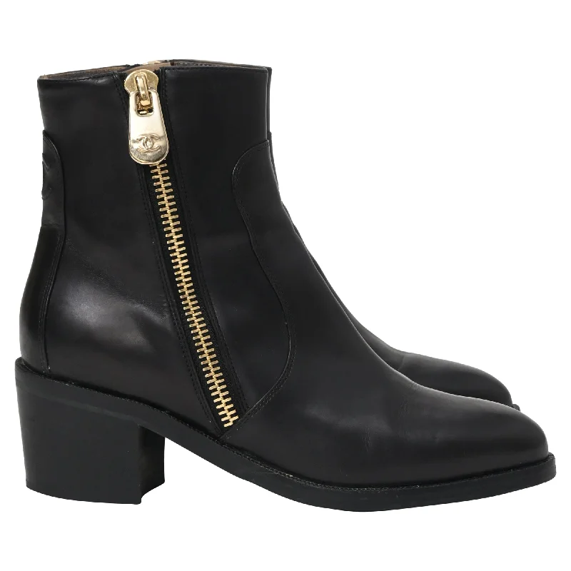 Flash Sale Now Chanel CC Logo Double-Zipped Block Heel Ankle Boots in Black Leather