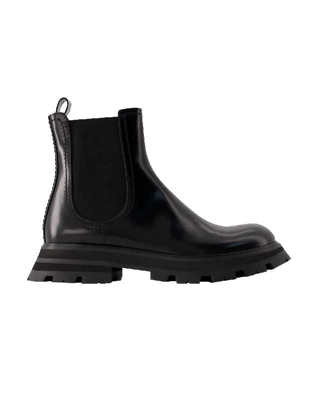Ride The Style Wave Chelsea Boots - Alexander Mcqueen - Leather - Black