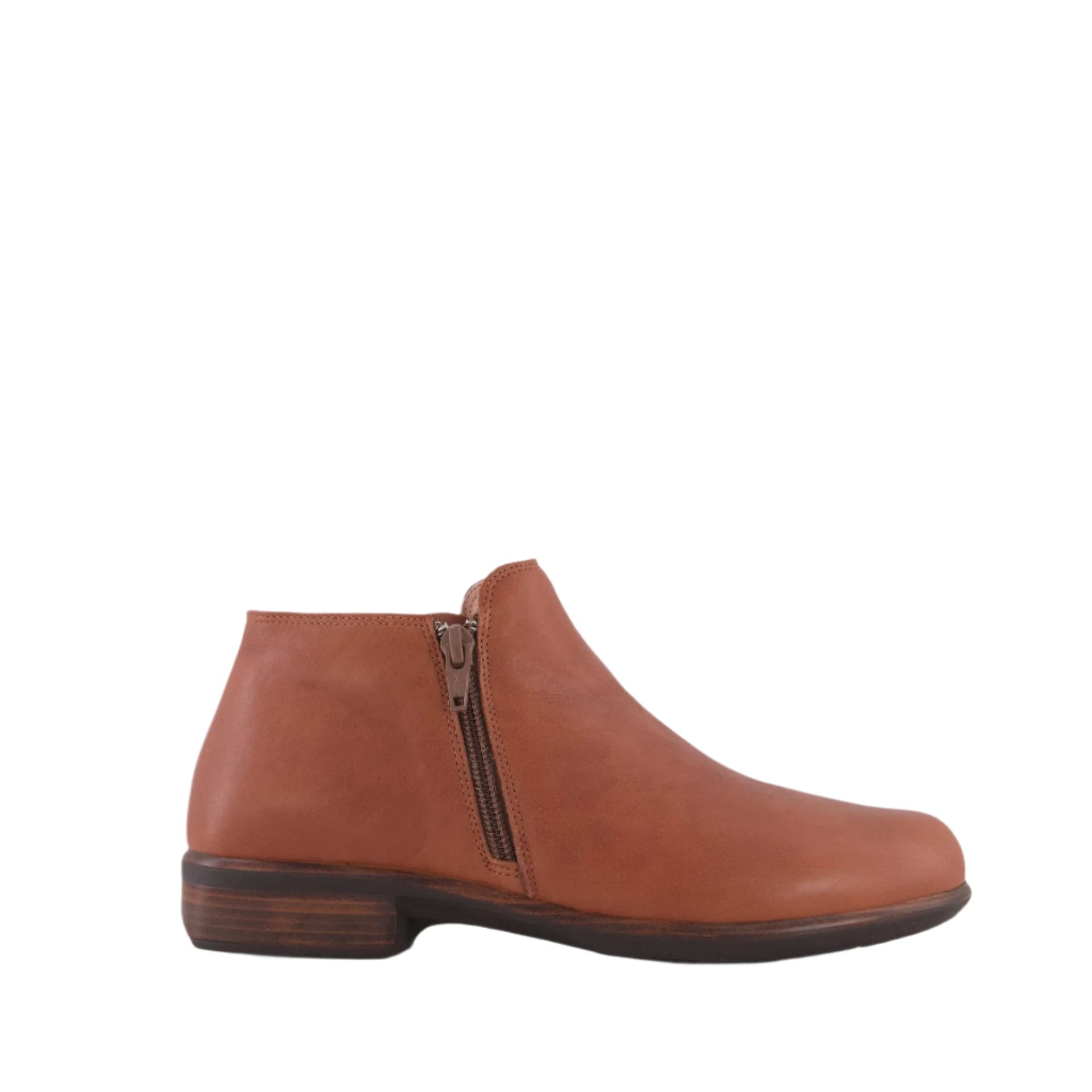 Evening Elegance Helm Peanut Leather