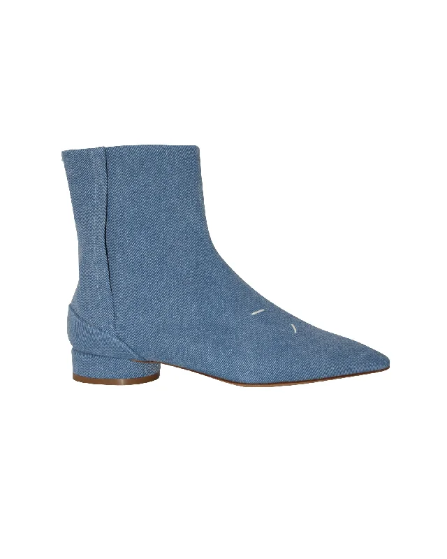 Crazy Price Slashing Maison Margiela Pointed Toe Boots in Blue Denim