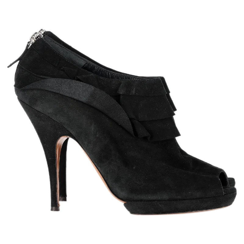 Fashionista Sale Moschino High Heel Boots in Black Suede