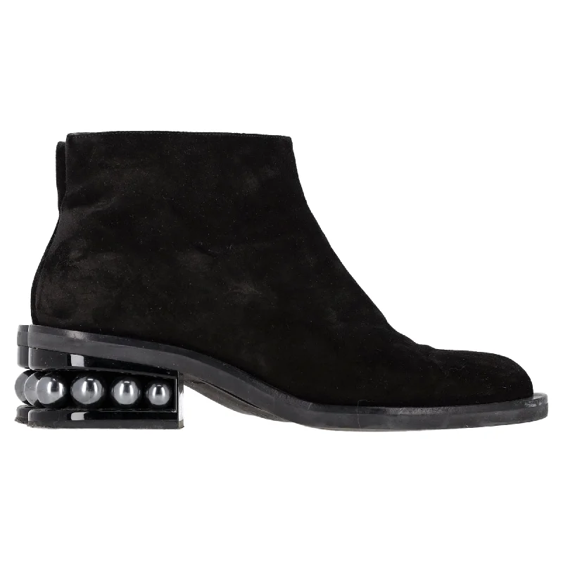 Trend Leading Collection Nicholas Kirkwood Casati Pearl-Embellished Ankle Boots in Black Suede