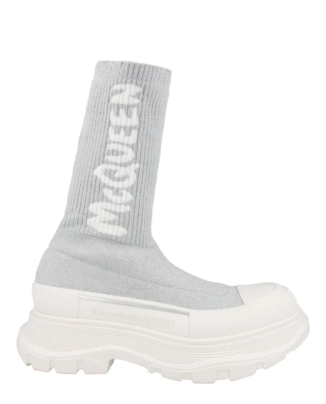 Discover Promotions Ribbed Tread Slick Boots