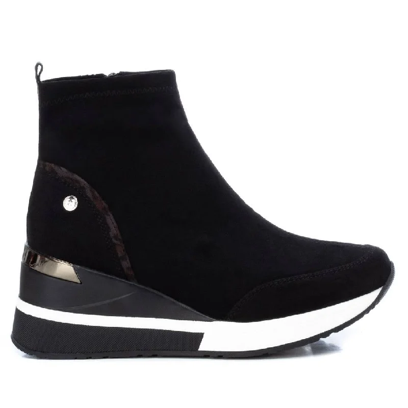 Ultra-Light Footwear Sale Women's Wedge Ankle Booties By XTI