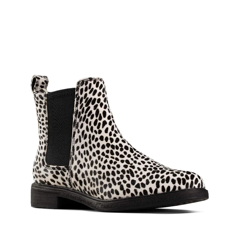 Stylish Shoe Discounts Clarks - Womens Clarkdale Arlo Boots