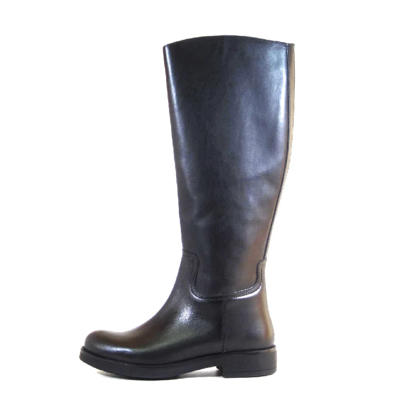Weekend Exclusive Bolero Leather Tall Boots