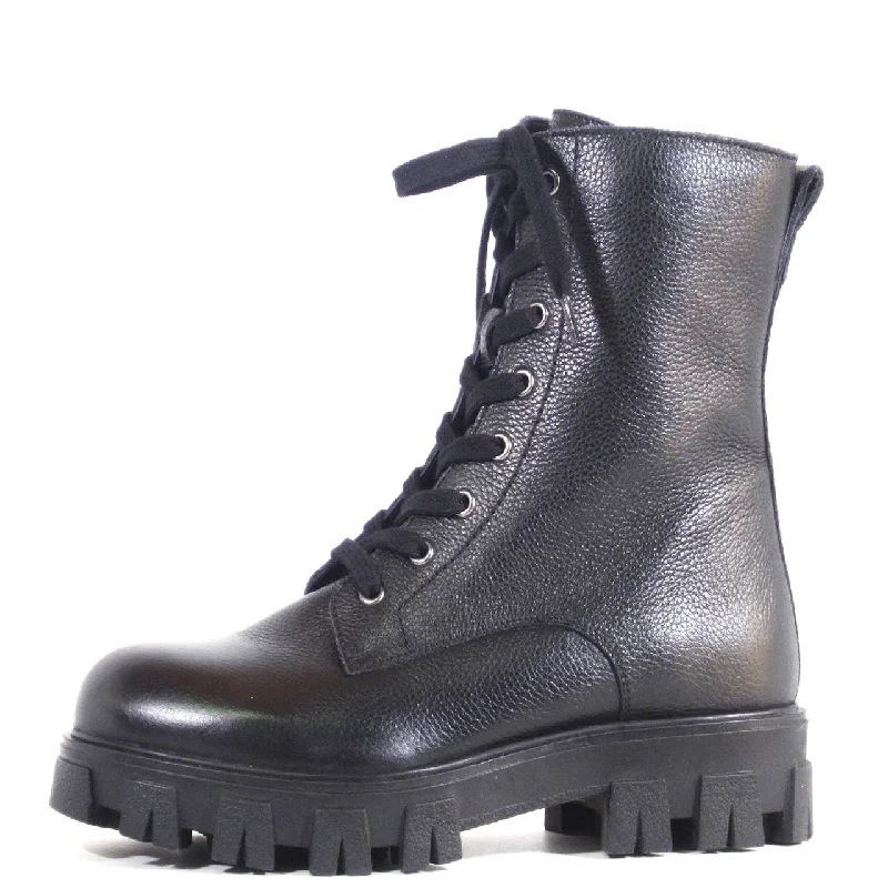 Fashion Forward Scoop Combat Boots