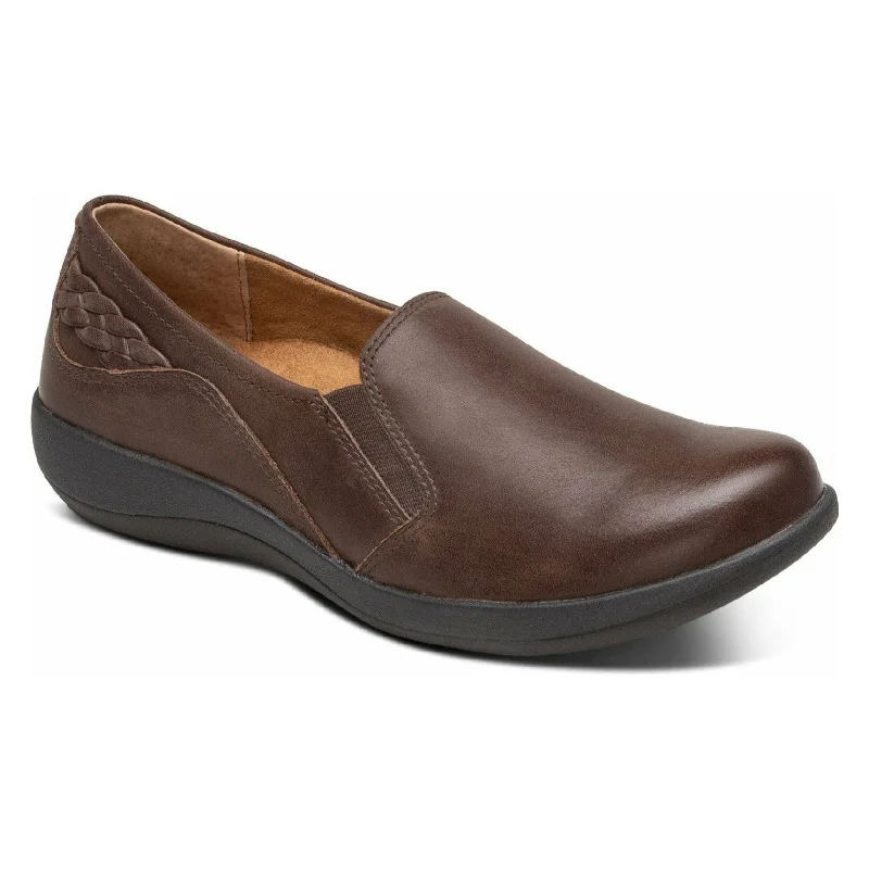 Stylish Looks AETREX TRISHA SLIP-ON - FINAL SALE!