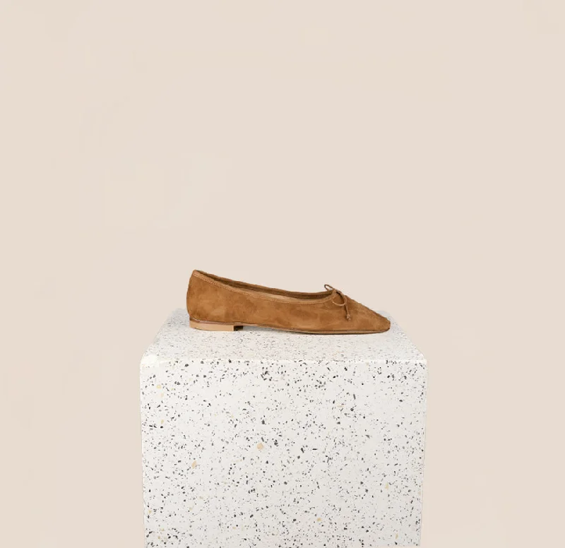 Modern Urban Slip-Ons Como - Amaretto Suede