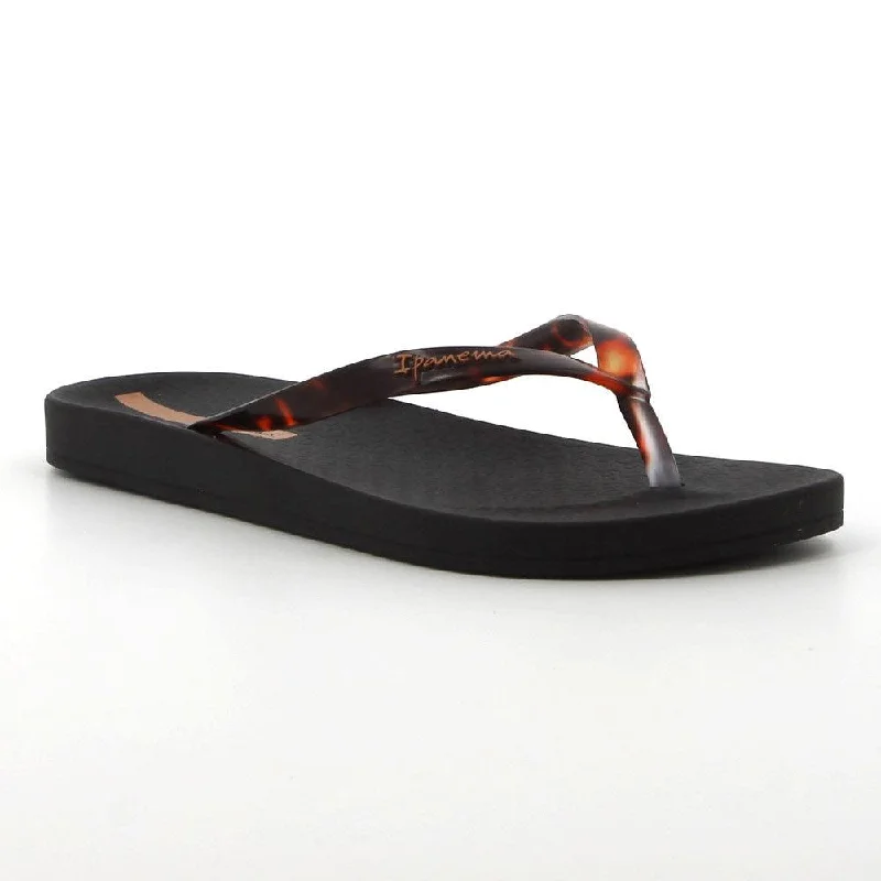 Designer Shoes Clearance Ipanema Leopard Print Thong Strap Sandals - Black