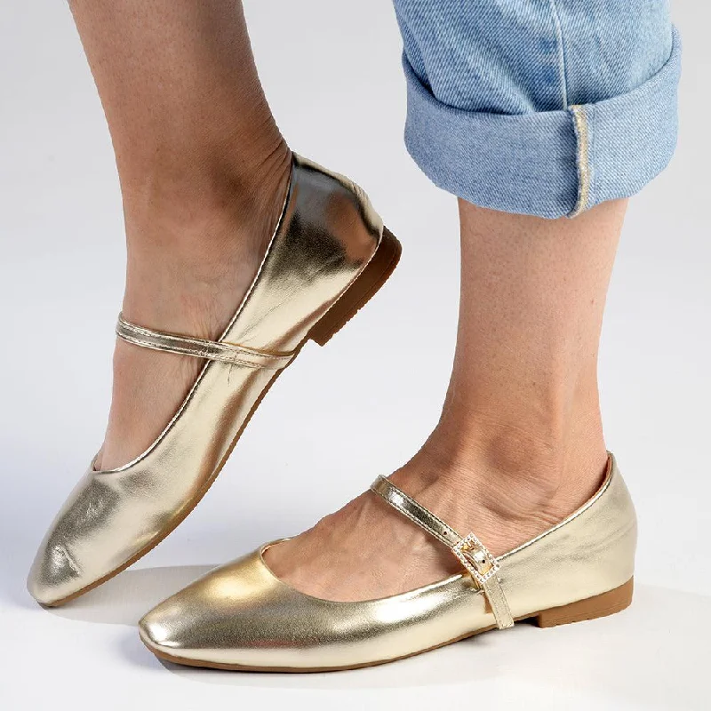 Exclusive Sale Madison Jackilee Pump With Buckle Strap - Gold