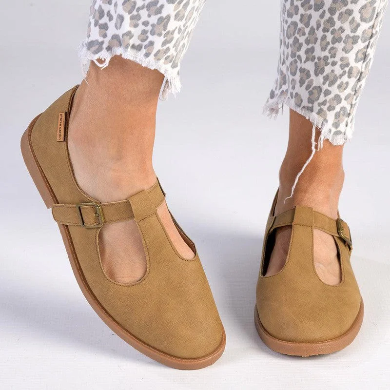 Best Shoe Deals Pierre Cardin Le Champ 4 - Camel