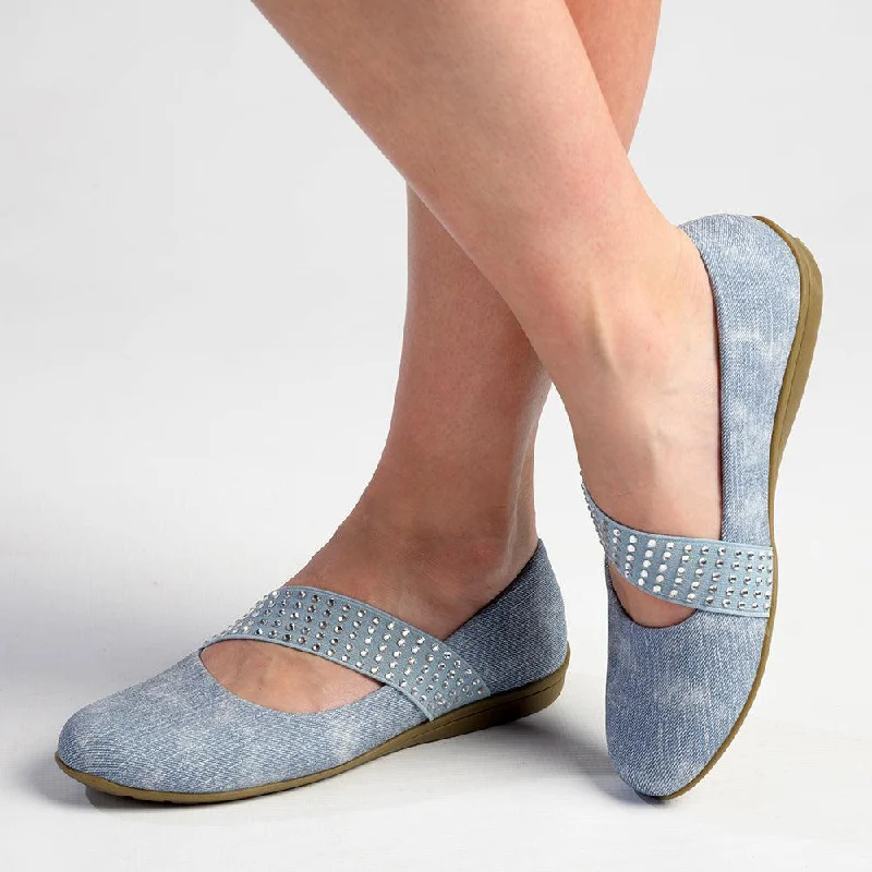Fashionable Casual Shoes Sale Soft Style By Hush Puppies Dominga Slip-On Loafer  - Light Denim