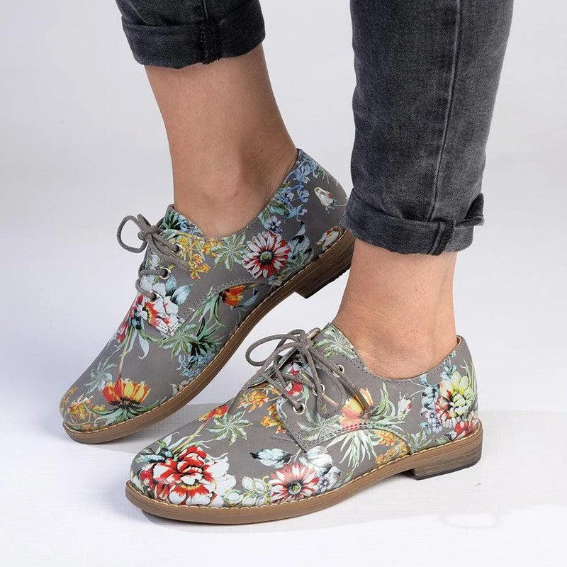 Lightweight Walking Shoes Offers Soft Style by Hush Puppies Tyler Floral  - Grey