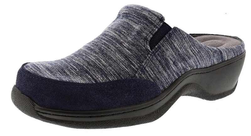 Fashion Forward Softwalk Women's 2E Wide Width Slip On Clogs