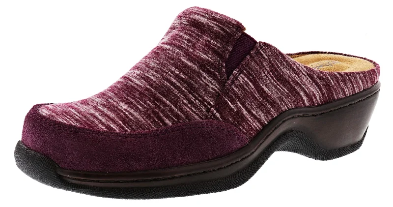 Designer Casual Shoes Softwalk Women's Narrow Width Slip On Clogs