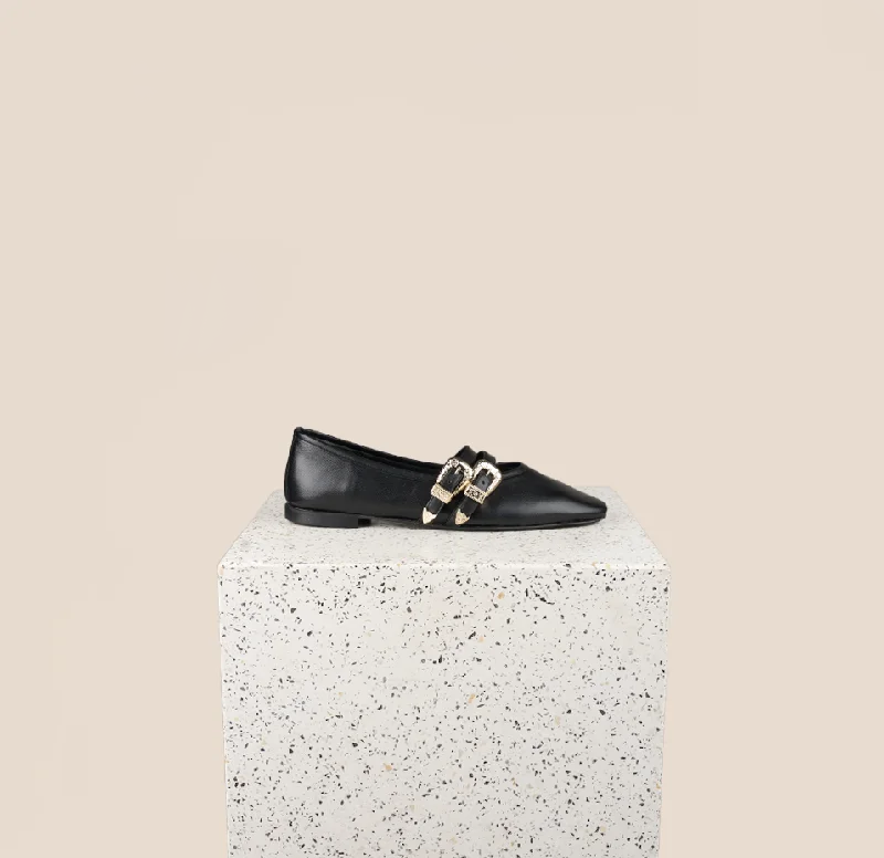 Fashion-Forward Women's Shoes Udine Black Leather