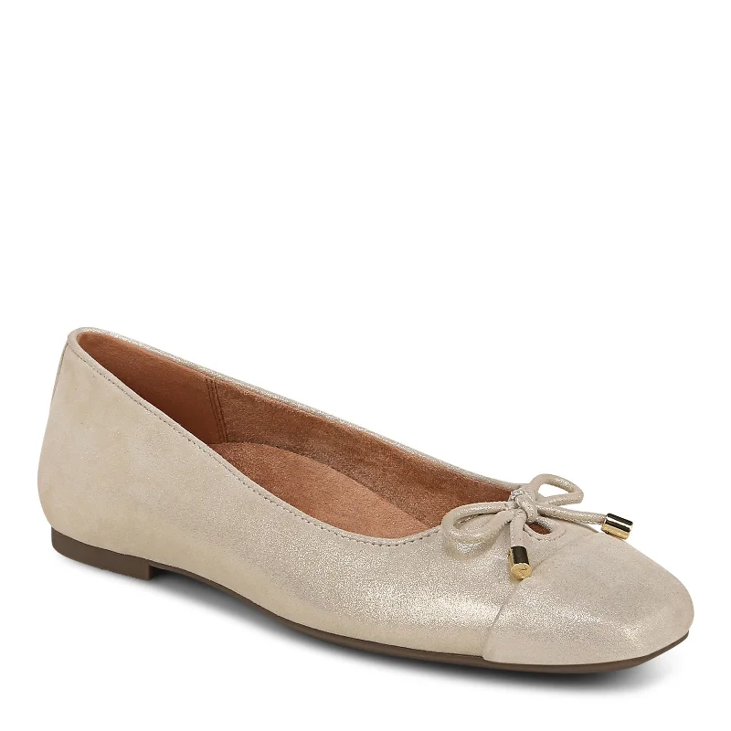 Women's Chic Footwear Women's Vionic, Klara Flat